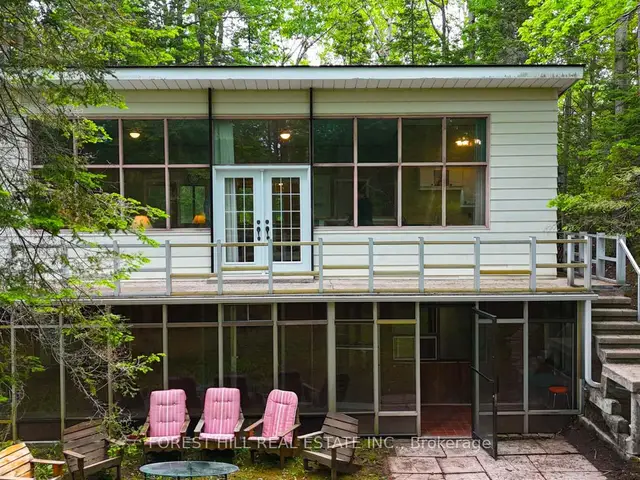 49 Leslie Street, Wasaga Beach