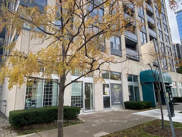 9 Elmwood Avenue, Toronto