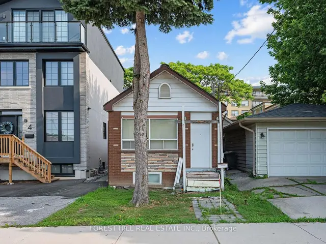 2 Mulberry Crescent, Toronto