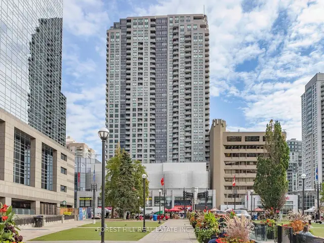 1206 - 8 Hillcrest Avenue, Toronto
