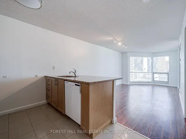 1810 - 10 Yonge Street, Toronto